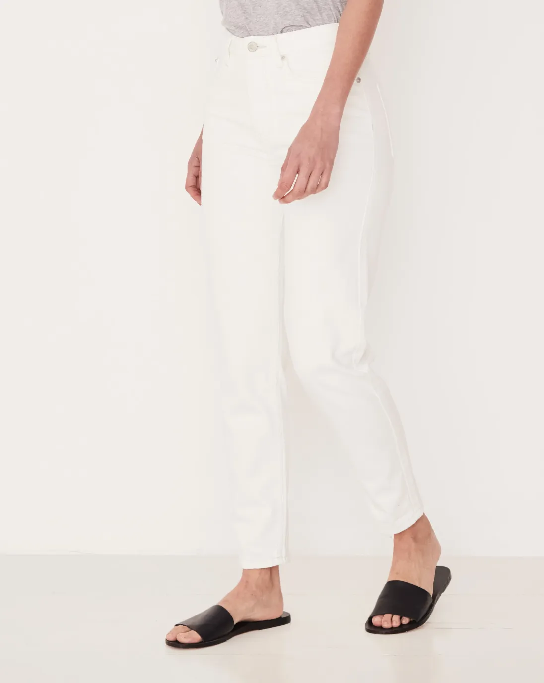 ASSEMBLY LABEL - HIGH WAIST RIGID JEAN OFF WHITE