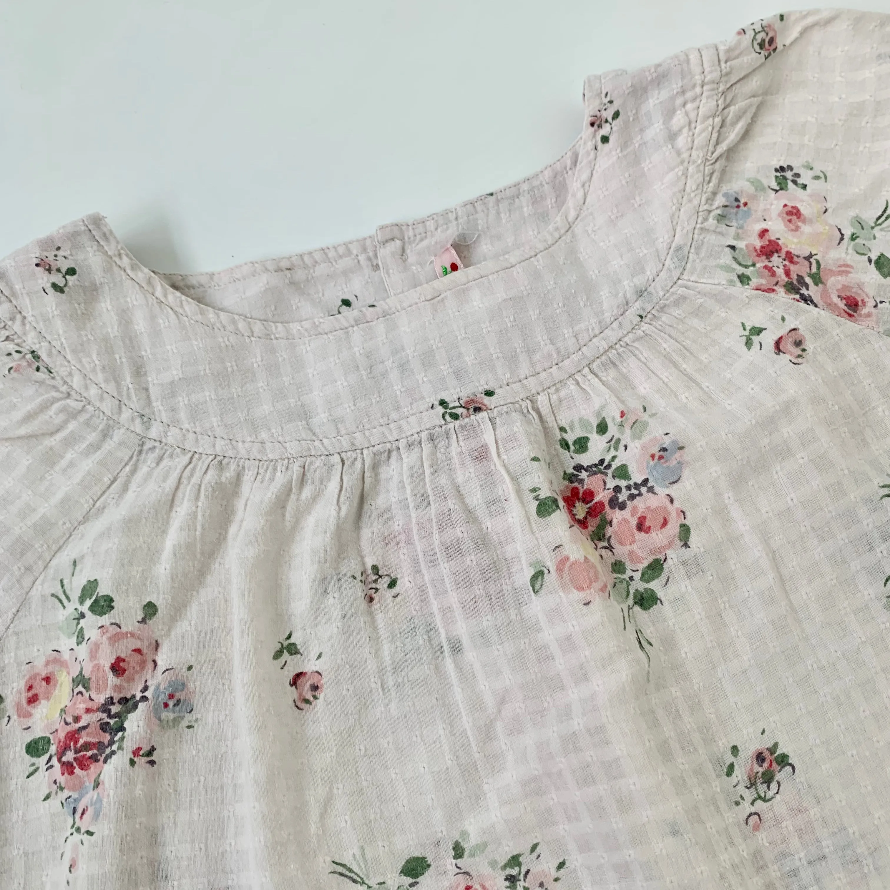 Bonpoint Rose Print Blouse With Puff Sleeves: 12 Months