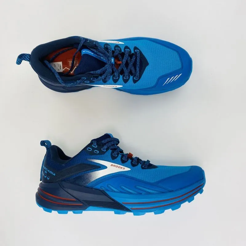 Brooks Cascadia 16 - Second Hand Trail running shoes - Men's - Blue - 44 | Hardloop