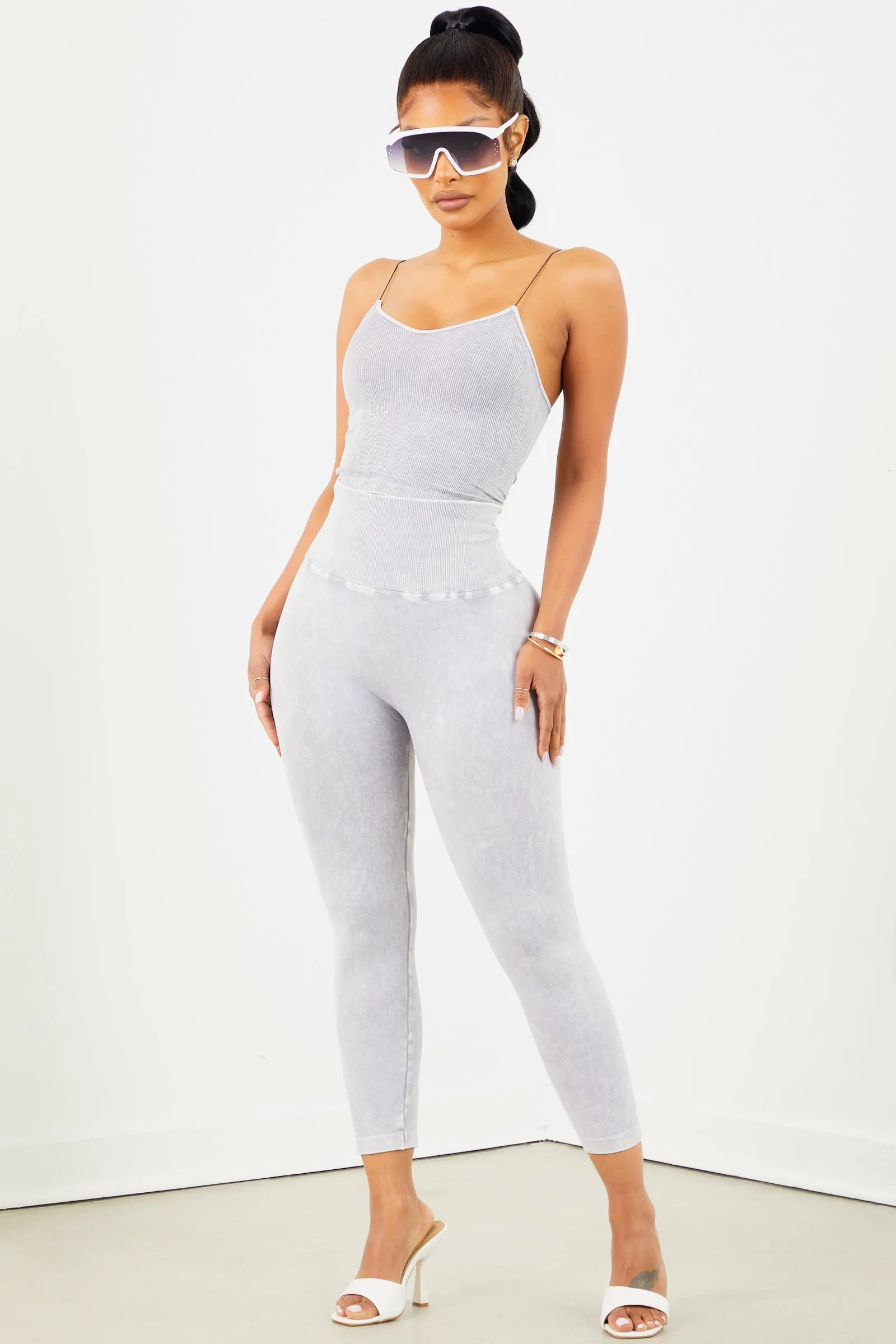 Cool Grey Highwaist Capri Legging