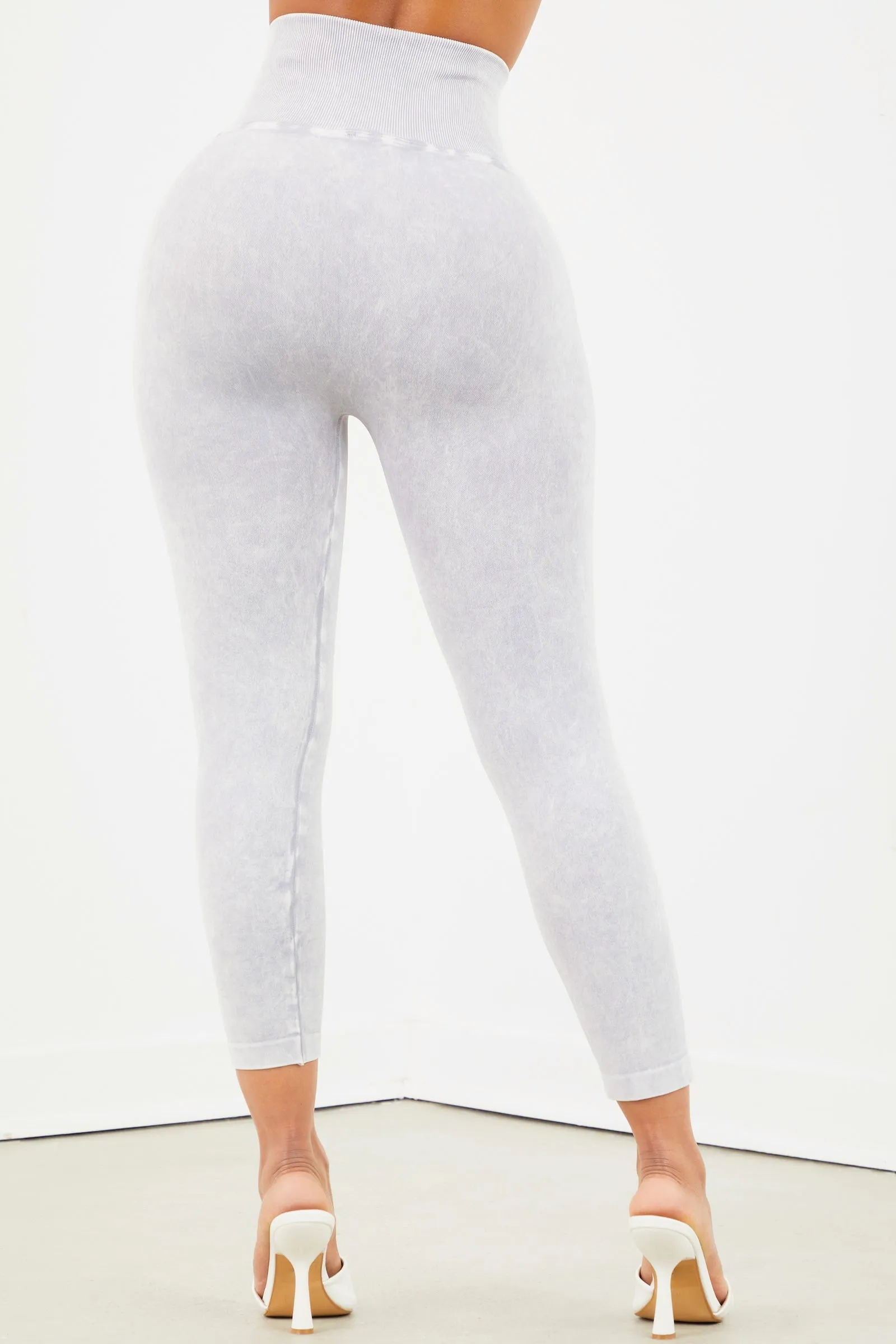 Cool Grey Highwaist Capri Legging