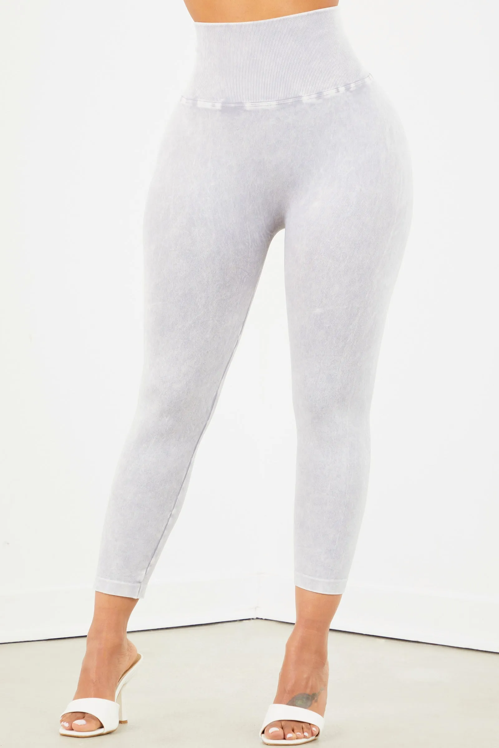 Cool Grey Highwaist Capri Legging