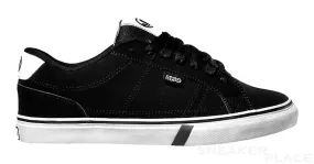 DVS Crenshaw Black FT Nubuck skater shoes