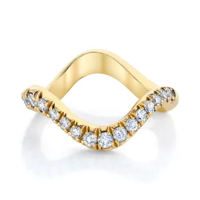 French Pave Graduated Diamond Wave Ring