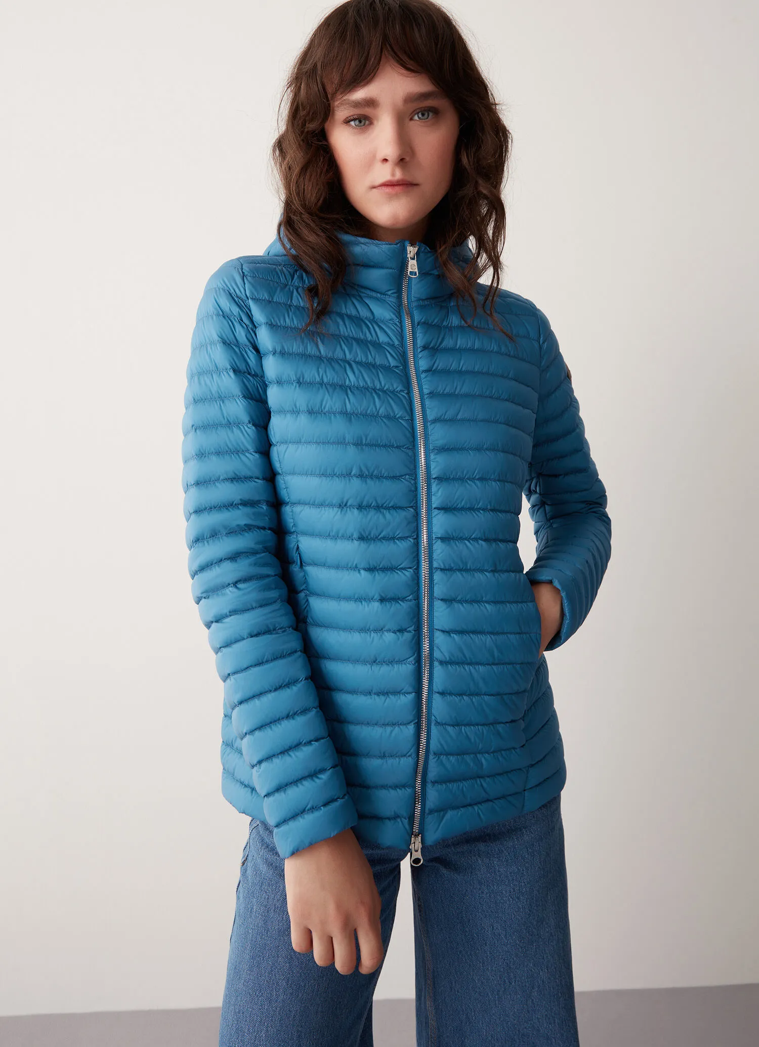 Hooded mid-length down jacket-