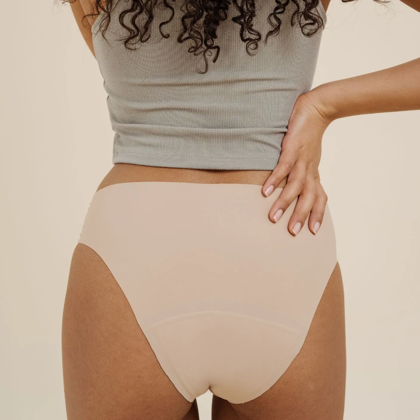 NELLIE SEAMLESS Slip creme