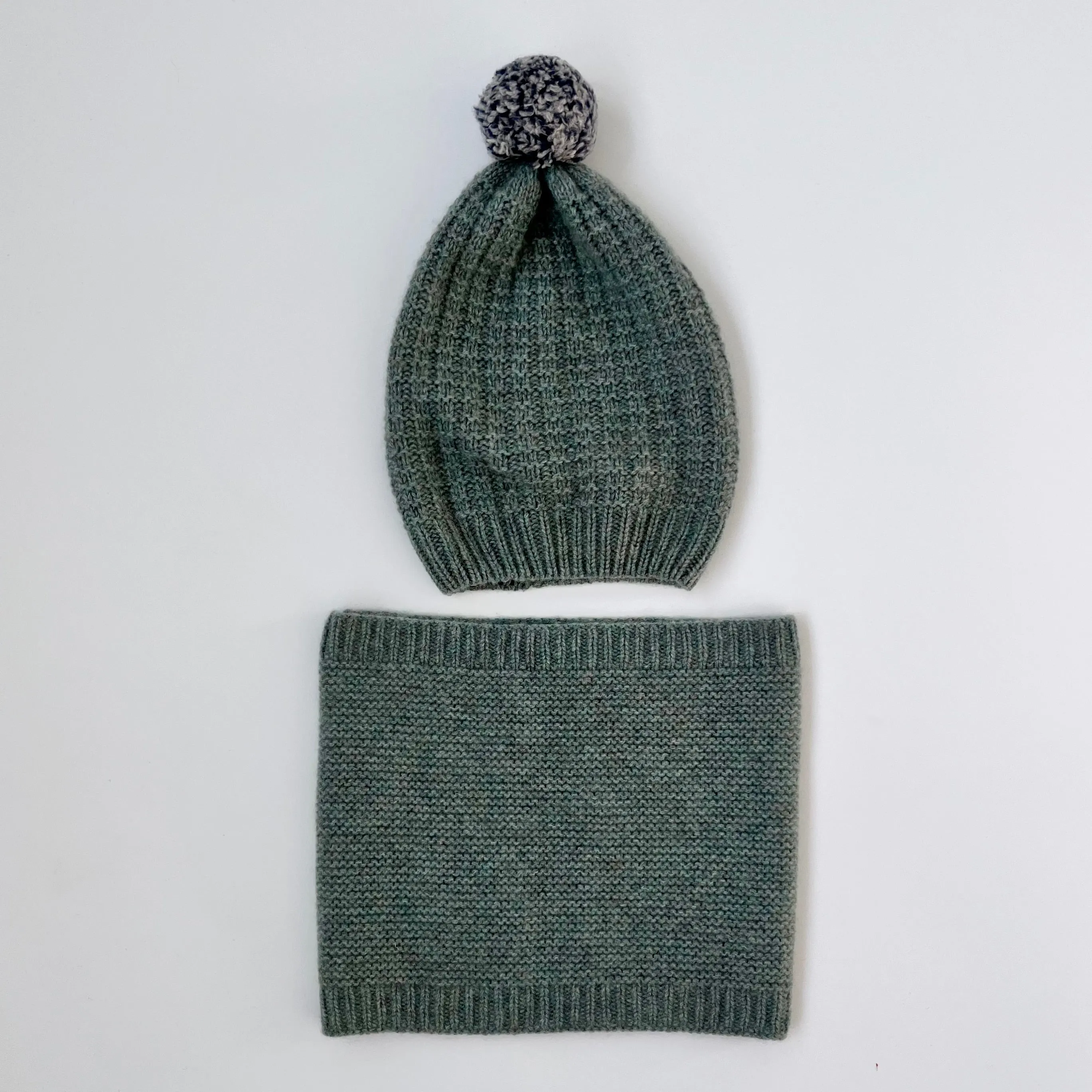 Olivier Teal Cashmere Pom Hat: L